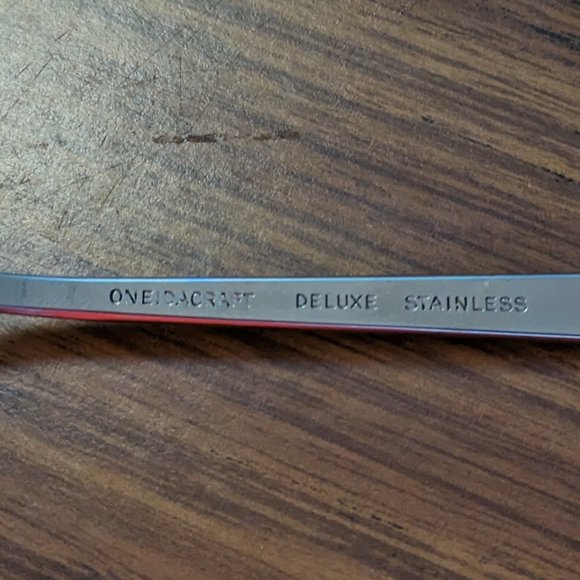 Oneidacraft Nordic Crown Deluxe Stainless Flateware 4 pc Teaspoons #1 - Picture 3 of 4